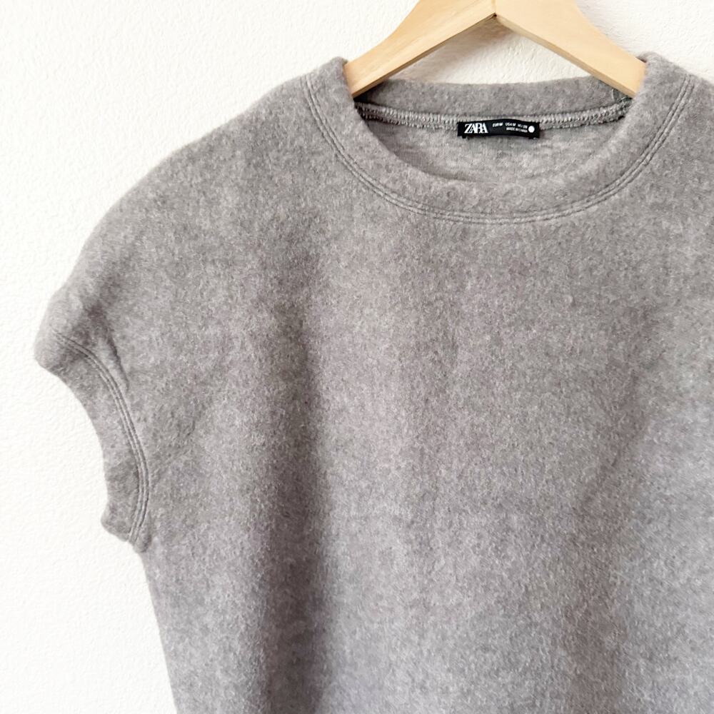 ZARA | Felted Knit Cap Sleeve Varied Gray Vest Tank Warm Thick | Size‎ Medium